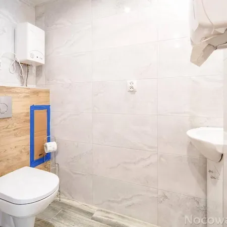 Domki Pod Czarna W Stroniu Slaskim شقة *